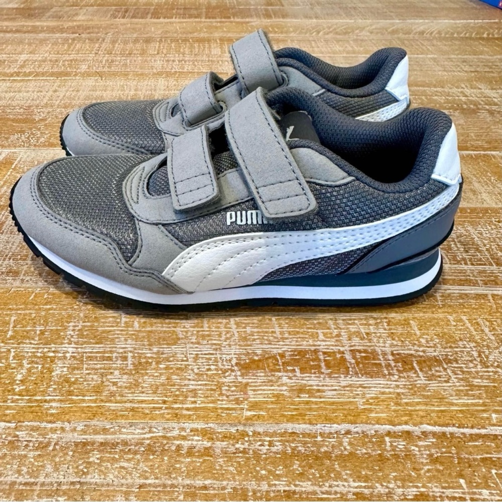 NEW Puma ST Running Sneaker - Youth Kids Size 12.5